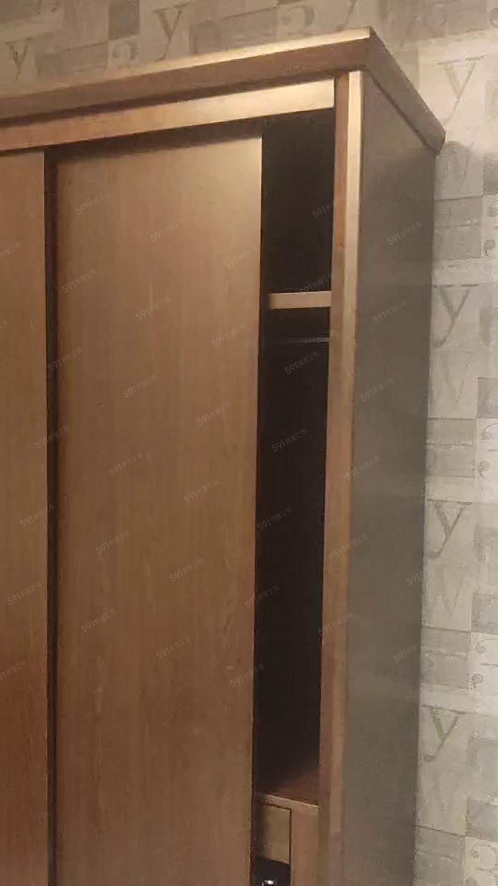 新裝潢舒適雅房,空間寬敞/家具全配 - Image 1
