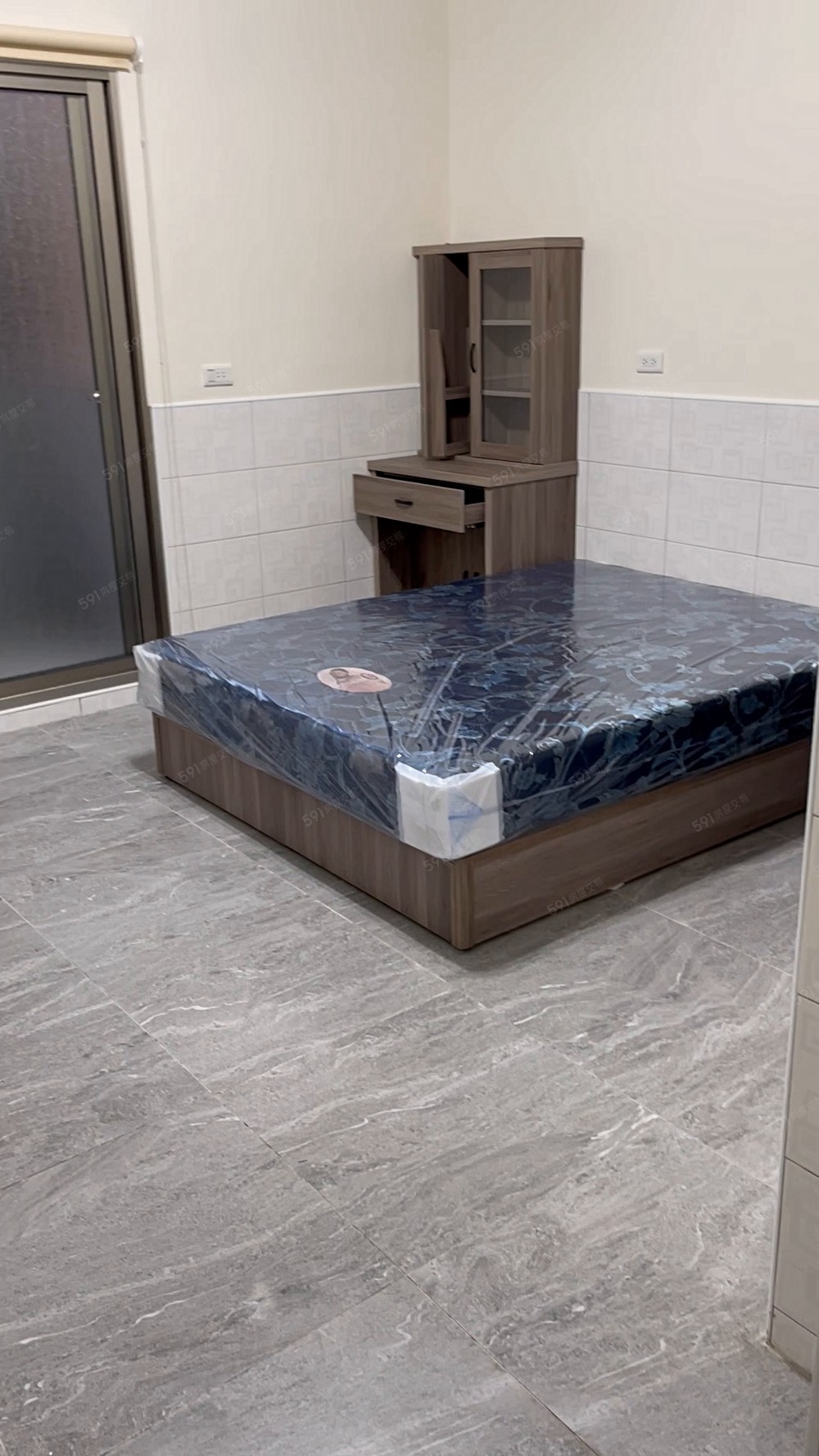 全棟剛建好每間獨立套房、獨立陽台和洗衣機 - Image 1