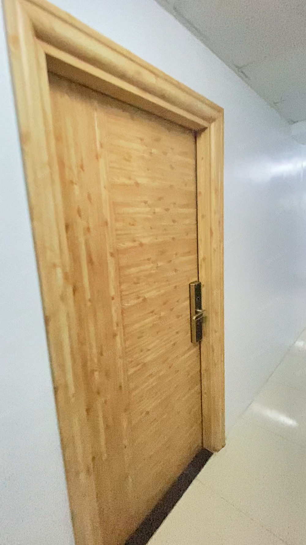 近沙鹿火車站,全新大套房可短租 - Image 1