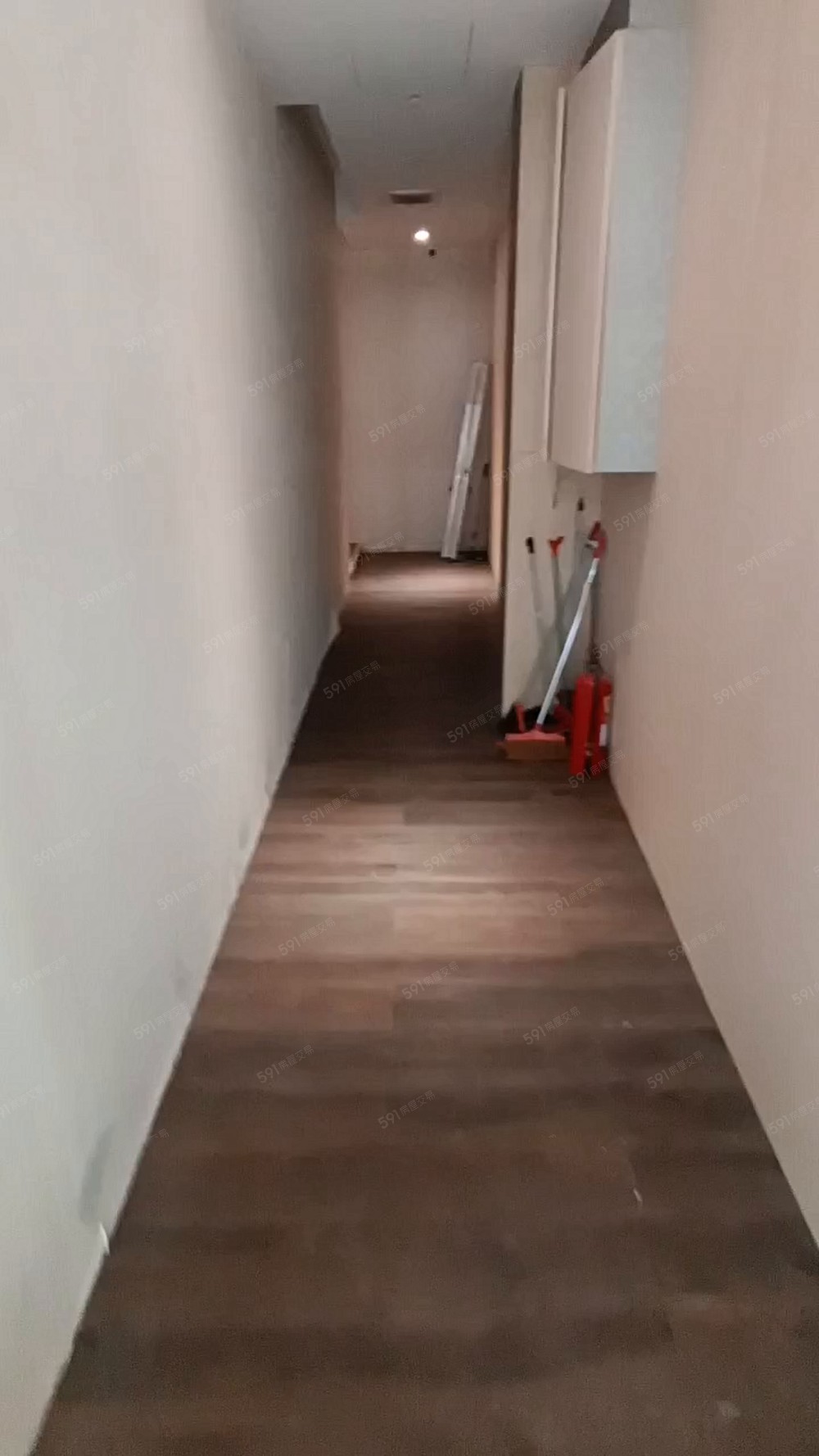 南勢角興南路套房*對外窗*小巢王橞雯 - Image 1