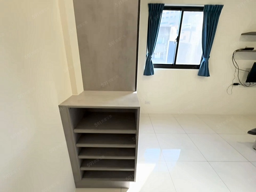 質感精緻中區西區北區強推☀️可租補電梯系統陽台獨洗 - Image 1