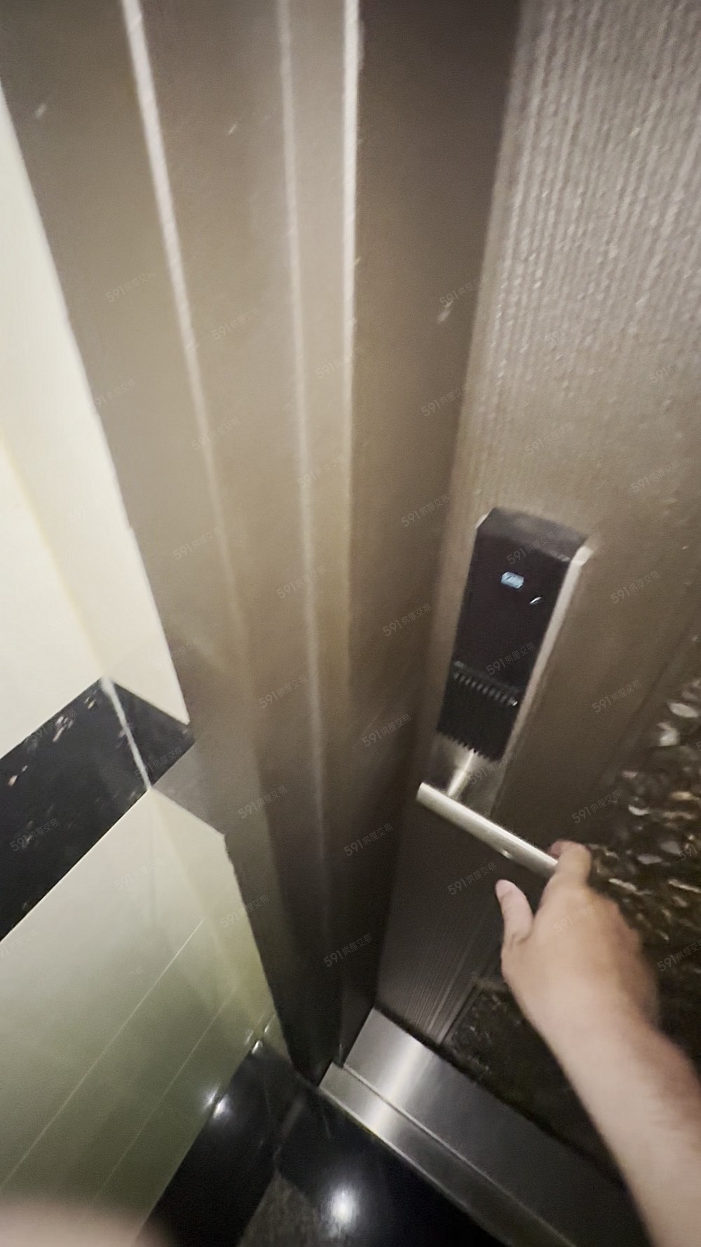 頂埔捷運電梯三房+車位可租屋補助 - Image 1