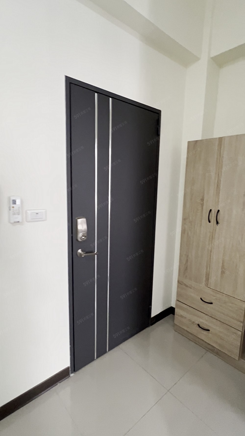 陽台套房拎包入住 - Image 1