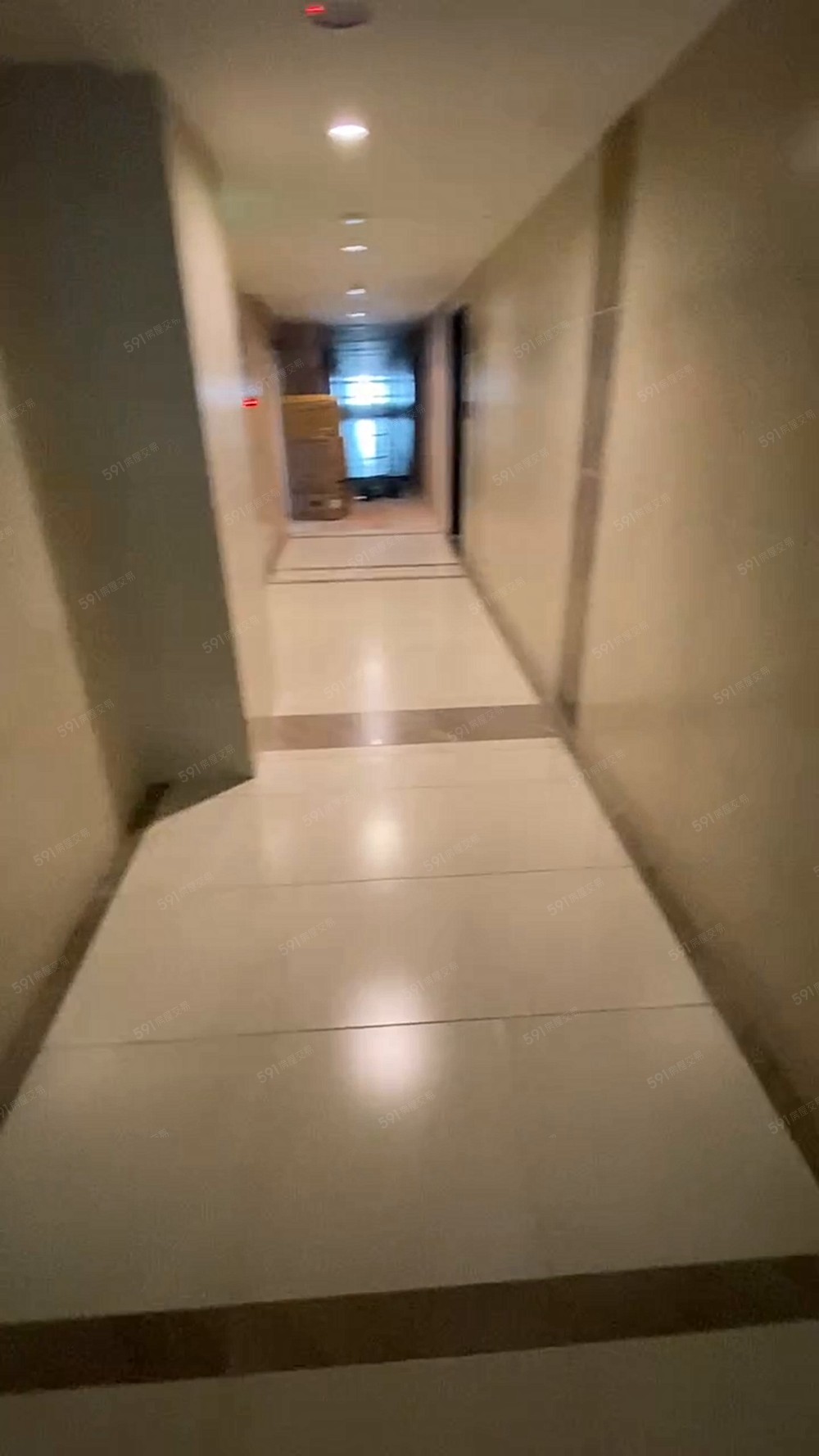 中友百貨孔廟旁/全新裝潢正一房一廳一廚平車/可租補可貓 - Image 1