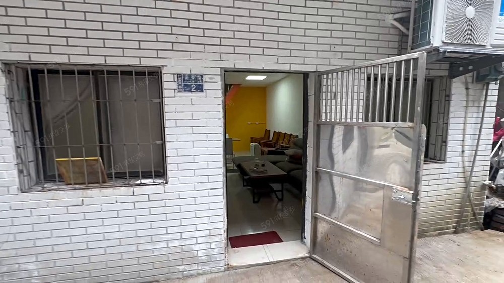 近市區透天1~2樓(南榮路117巷)(機車不可到，須爬梯~) - Image 1
