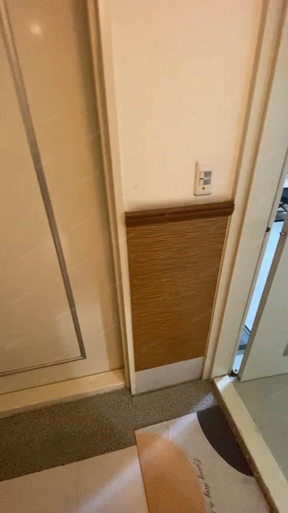 市政府站麥當勞旁/精美裝潢三房平車可租補 - Image 1