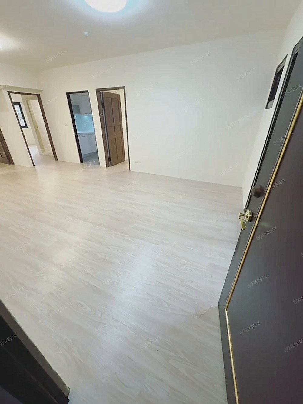 出價就來💘益民國小三面採光3房平車美廈‼️找我好談