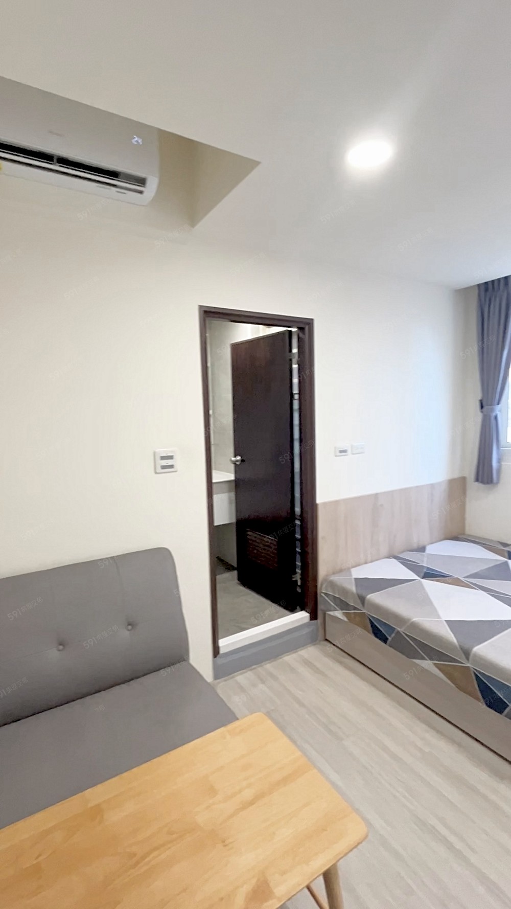 ✨中國醫美套全配家具電流理台✨近中國醫一中💖 - Image 1