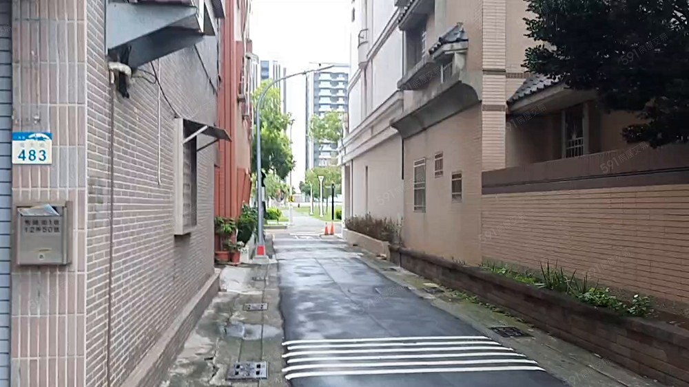 🏡小港華山國小&森林公園華夏1+2樓店面出售🏡
