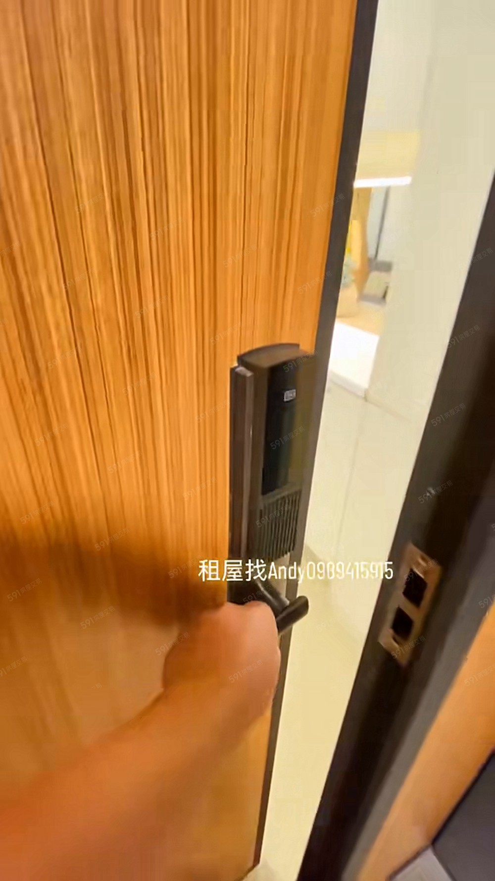 士林區2加1房近重慶北路邊間通風 - Image 1