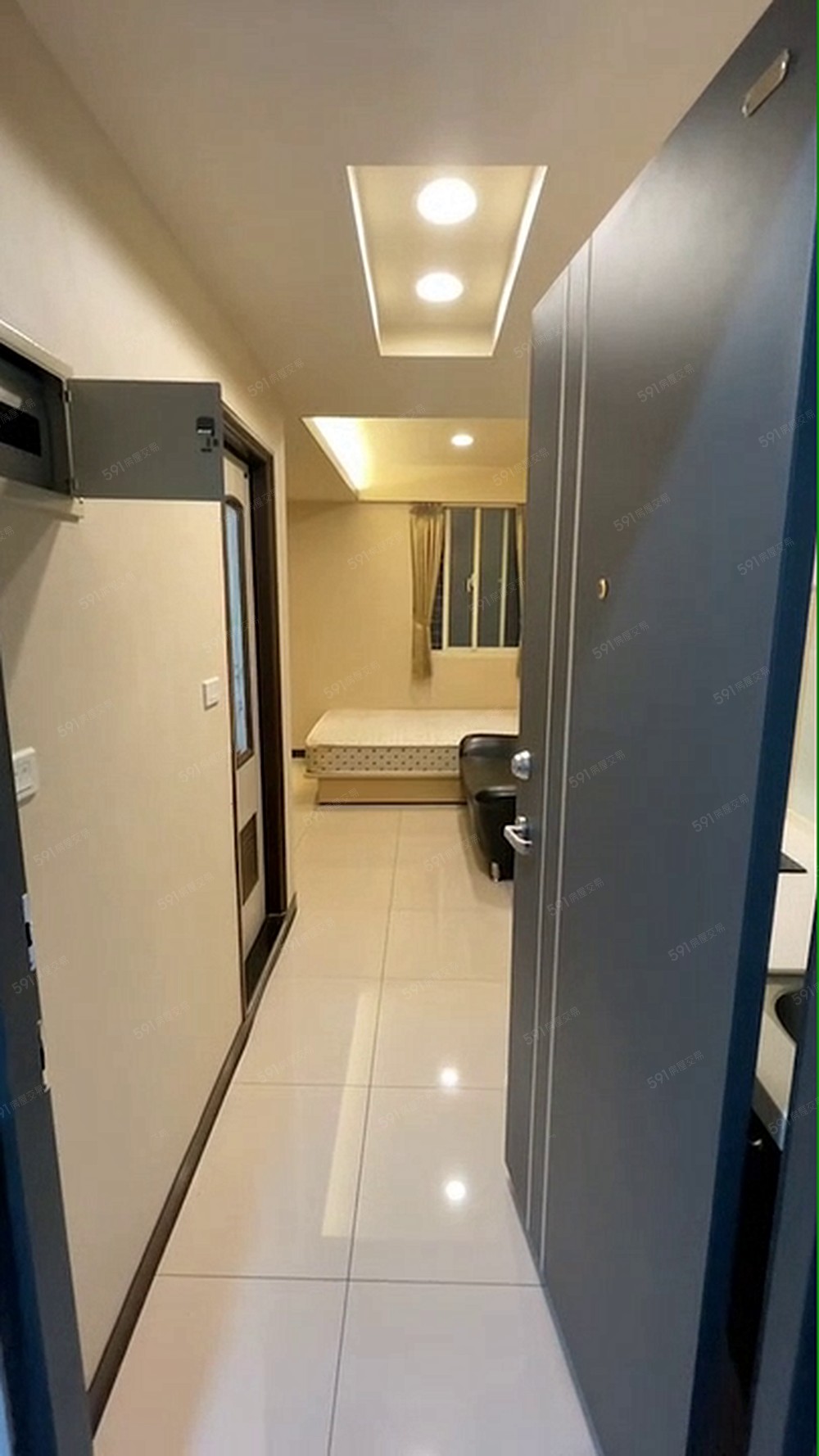 房間開窗福田公園採光優質電梯套房B - Image 1