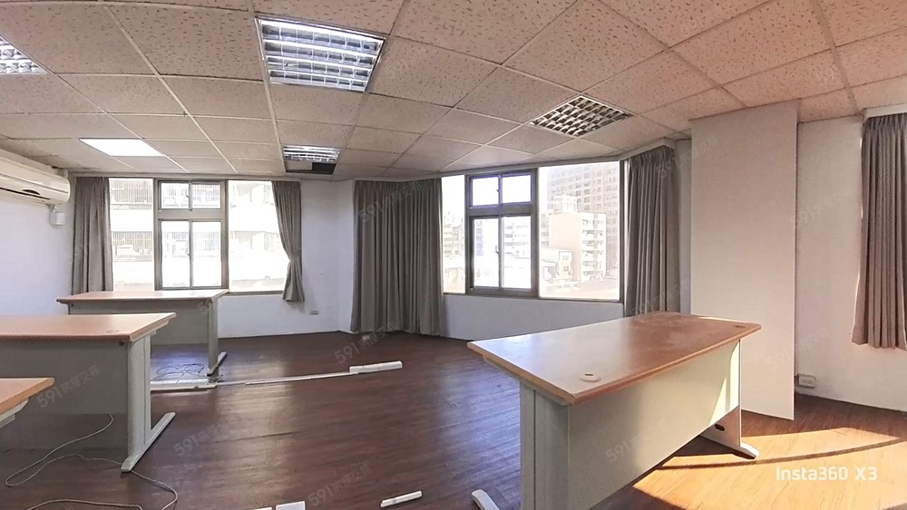 價格殺到底｜北屯捷運旁低總價車位住辦｜室內約36坪