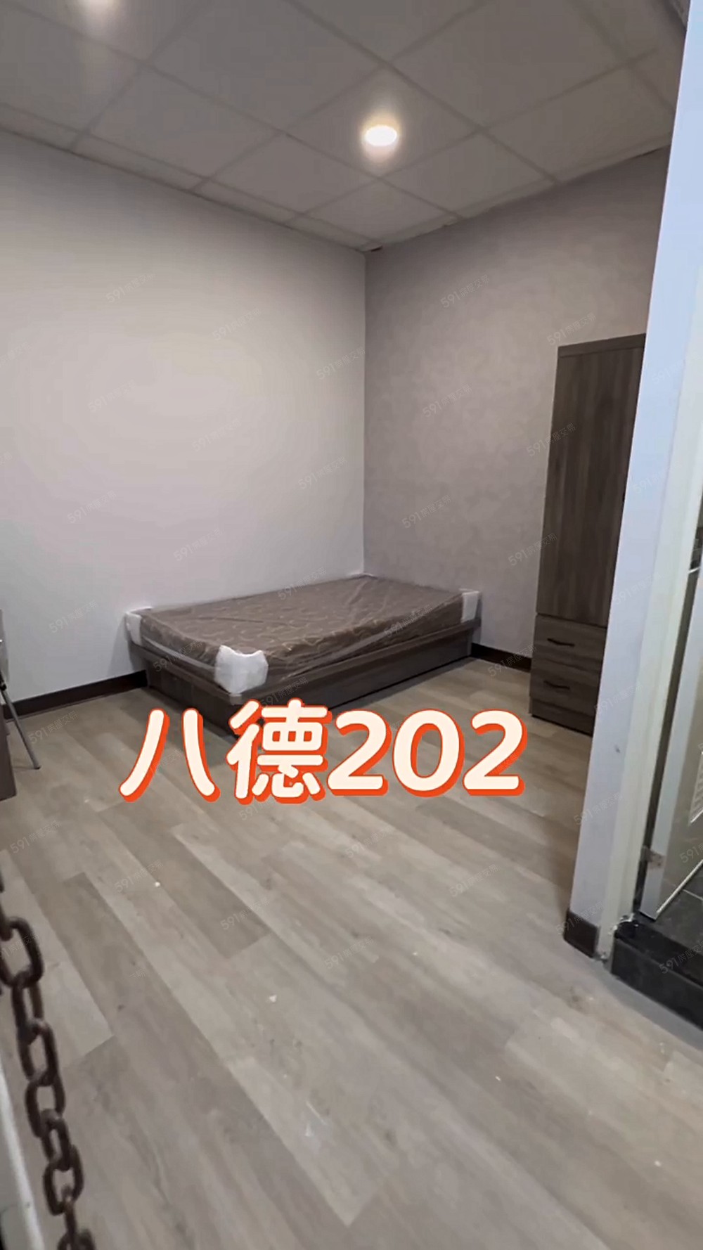 小巨蛋站,全新獨立套房,可貓可租補,共洗走廊窗202_AY - Image 1