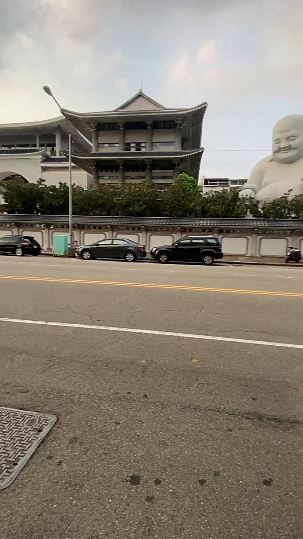 親親戲院育仁國小健行路/公寓爬梯2樓大三房可租補可貓可工作室 - Image 1