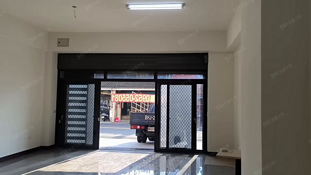 紫南宮大面寬賺錢新店面 - Image 1