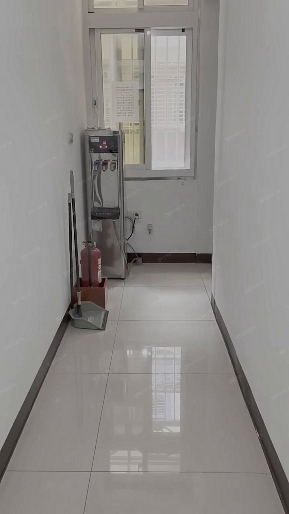 近市府全新北歐風套房獨立陽台洗衣流理臺 - Image 1
