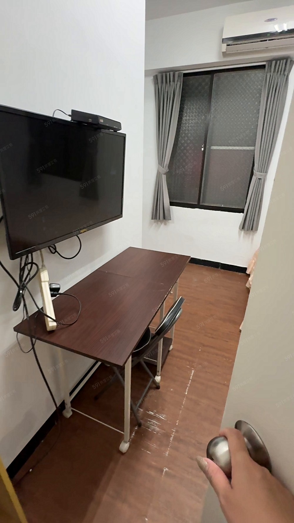 東區東興路電梯公寓分租套房 - Image 1