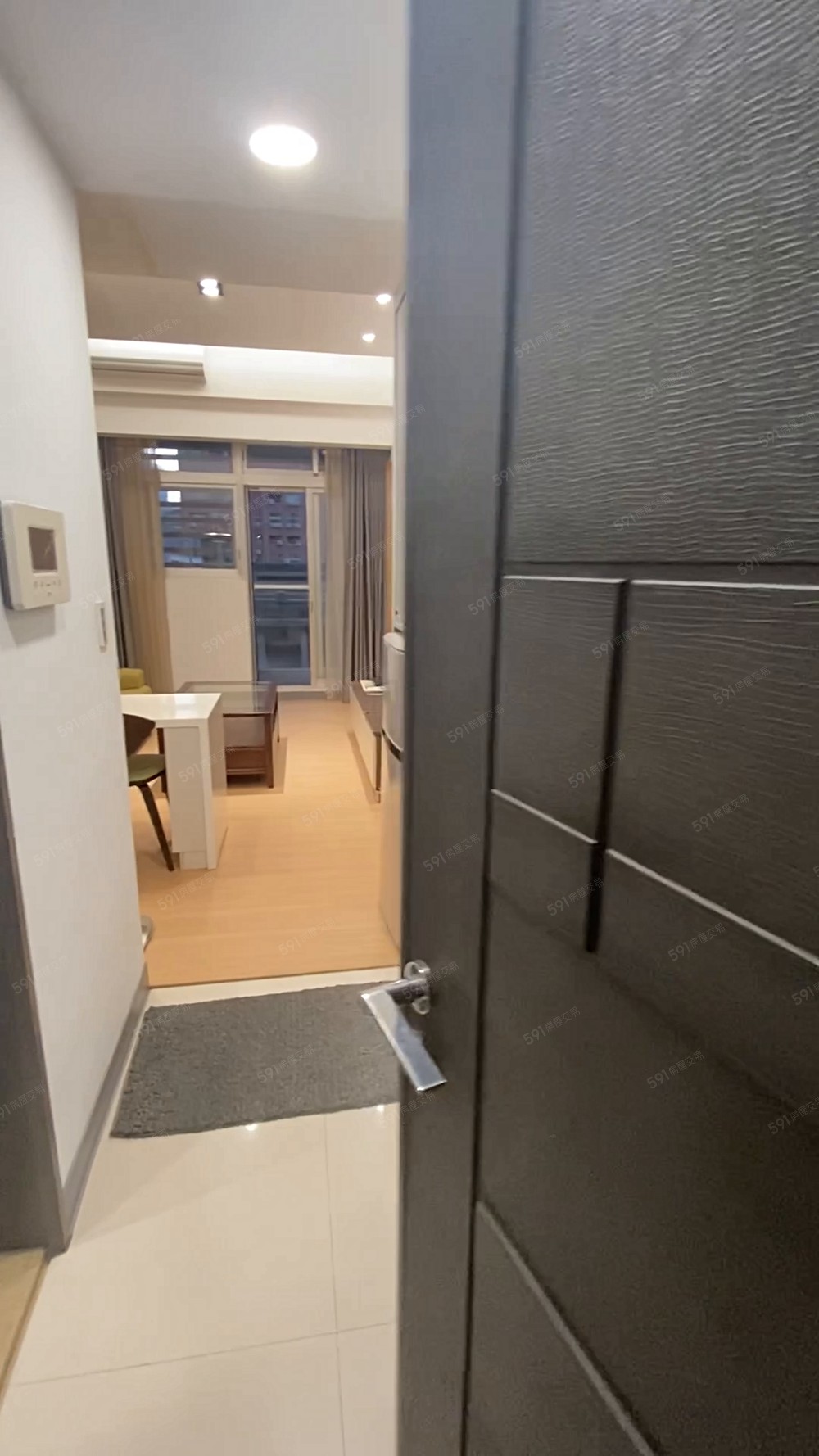中山區裝潢美屋.電梯.獨立雙陽台.屋況優.24小時管理 - Image 1
