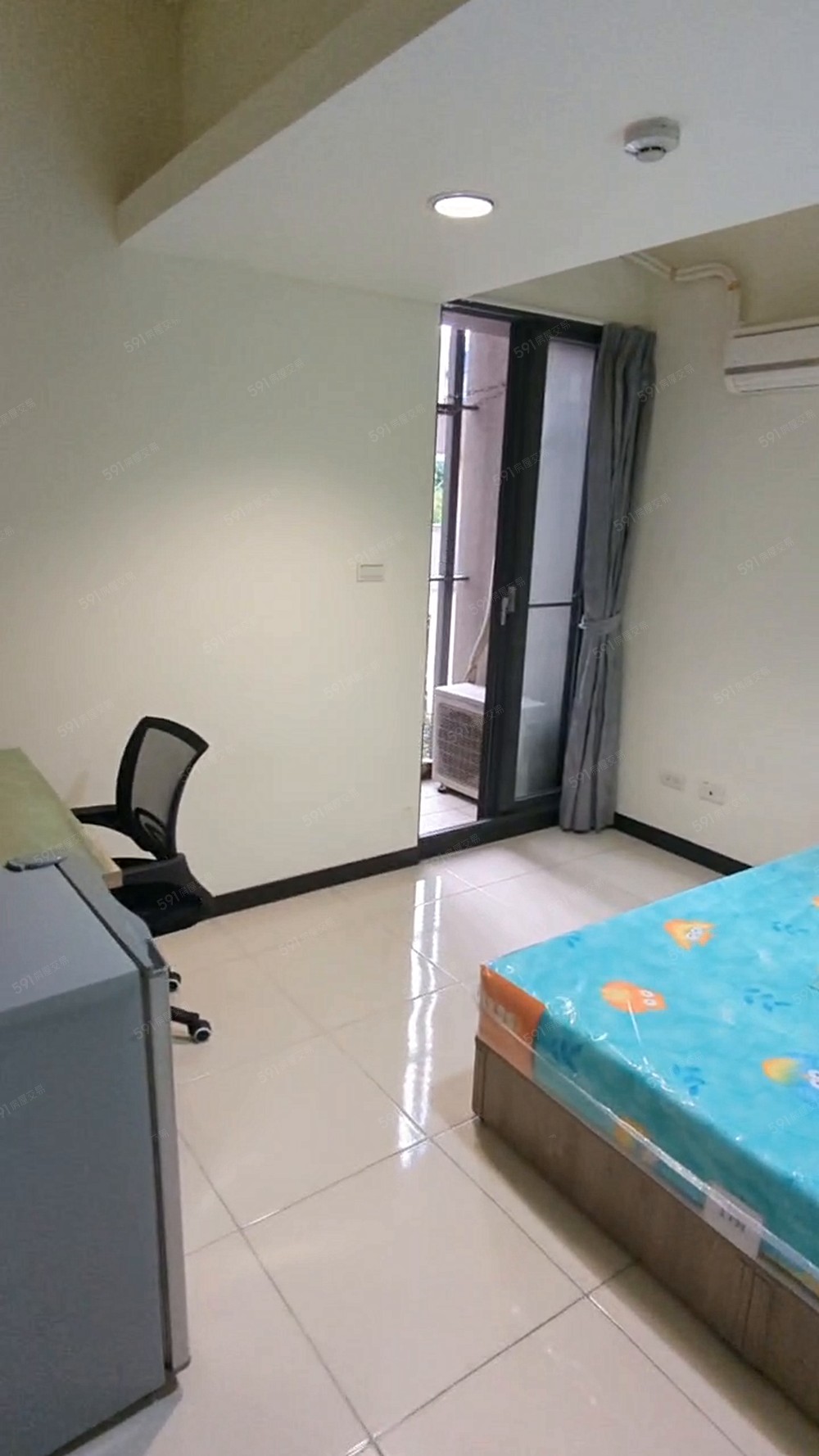 中台科大精美*可租補*套房.拎包即可入住. - Image 1