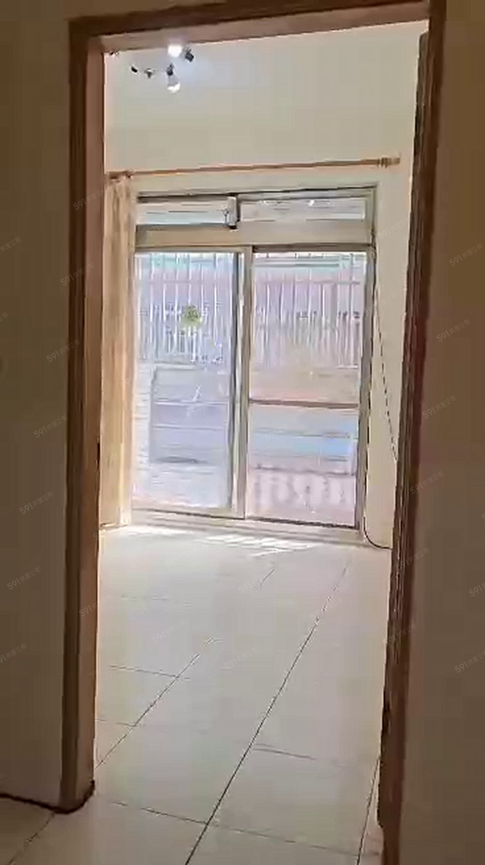 🏠家庭超適合｜大雅透天整棟出租，可租補 - Image 1
