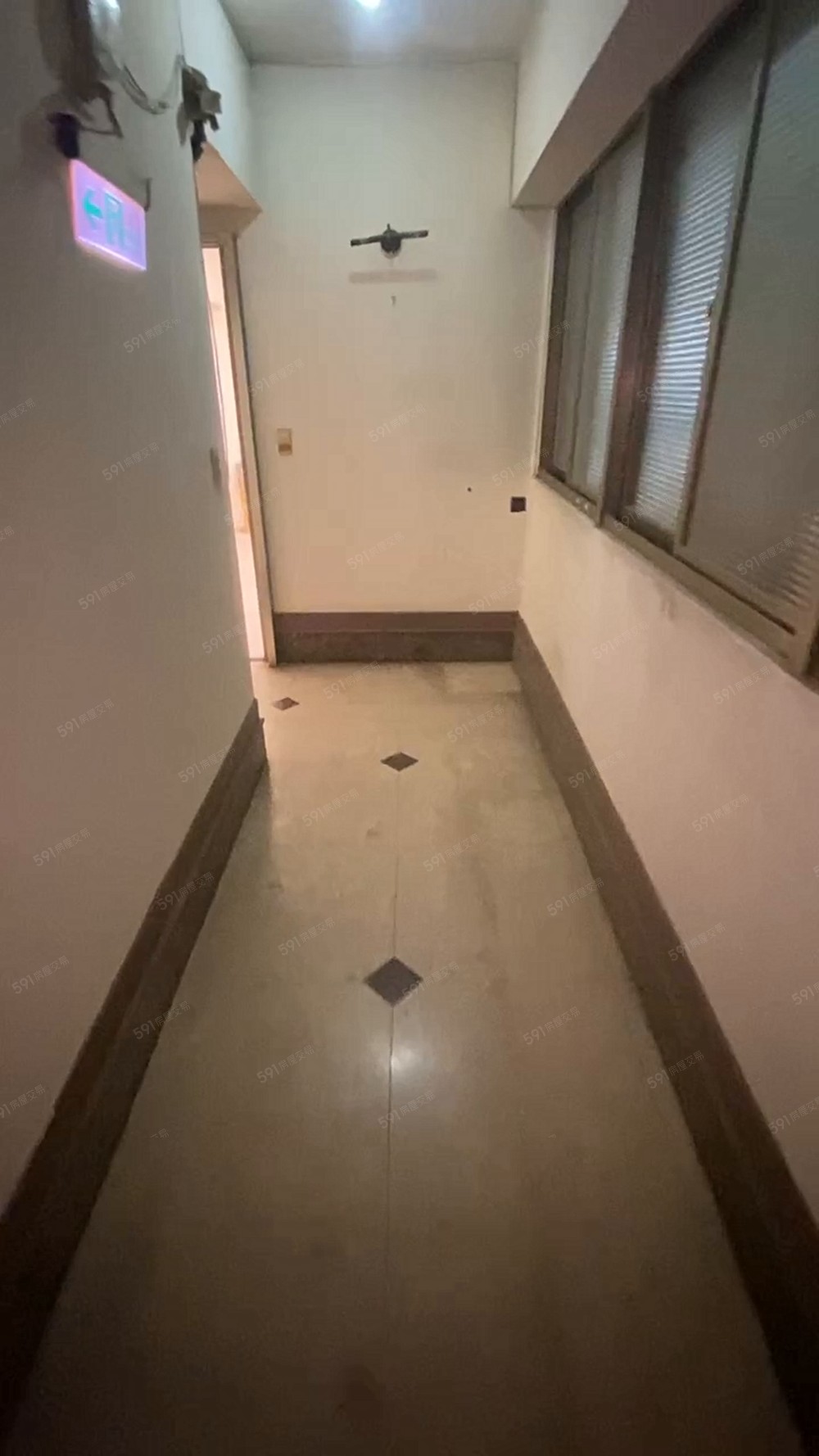 審計新村向上國中/電梯華厦精美裝潢類一房一廳/可租補 - Image 1