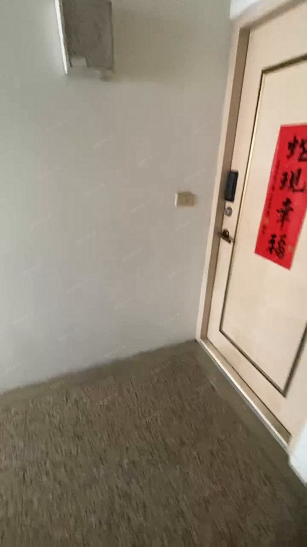 水安宮文心家樂福旁/精美二房含車位/可租補/特惠價 - Image 1