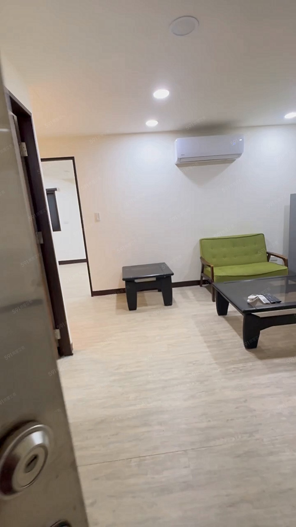 中正紀念堂/格局方正/正兩房採光通風家具齊全/前後陽台/機能 - Image 1