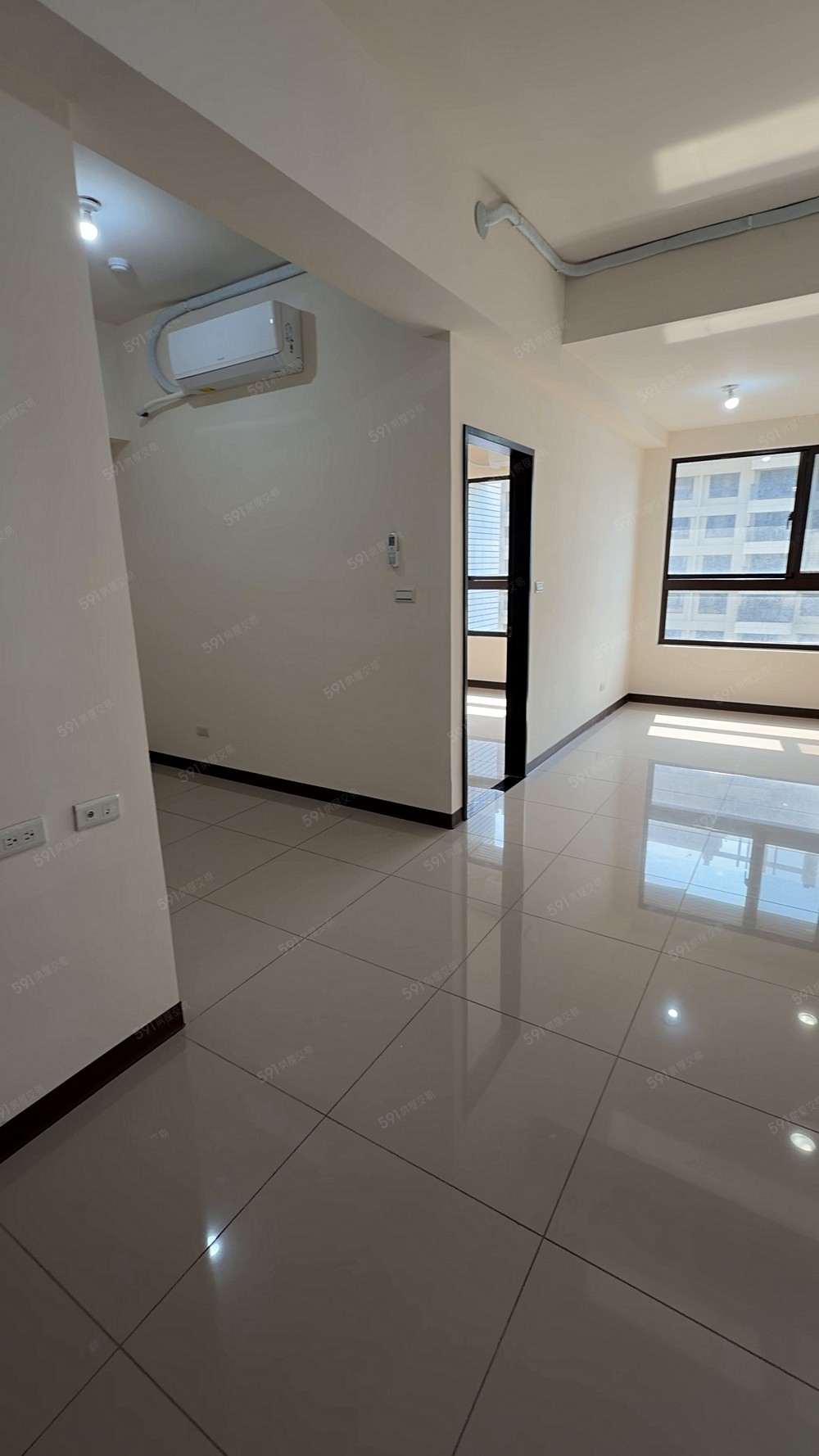 全新2+1房帶平車可租補 - Image 1