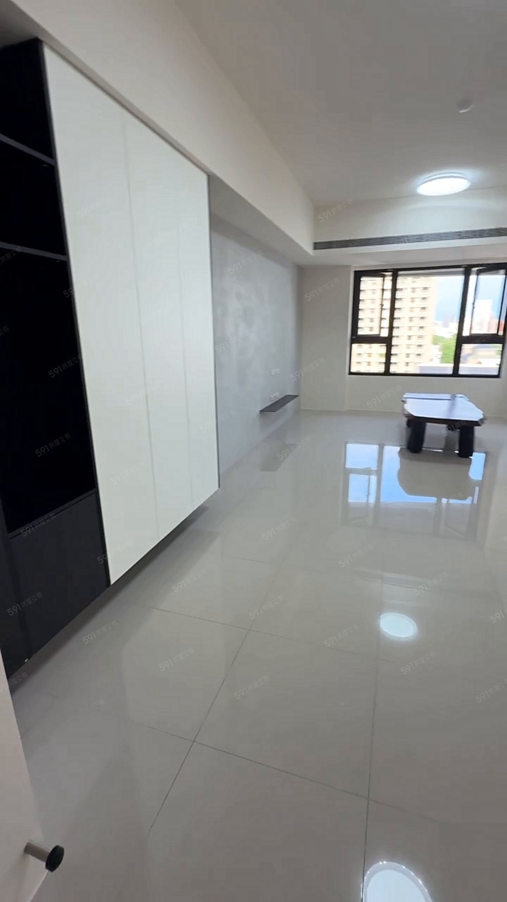 🐝🐝C22輕軌.美術館全新惟美術4房平車 - Image 1