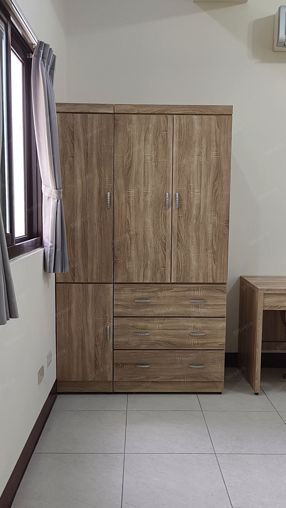 近員林火車站電梯陽台落地窗套房 - Image 1