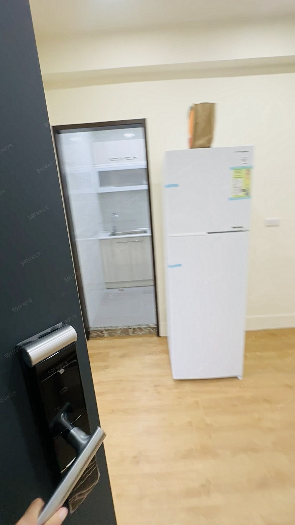 四維捷運站/可寵/可租補/全新 - Image 1