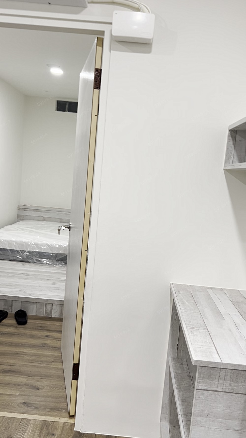 國際街大套房可雙租補歡迎私訊詢問 - Image 1