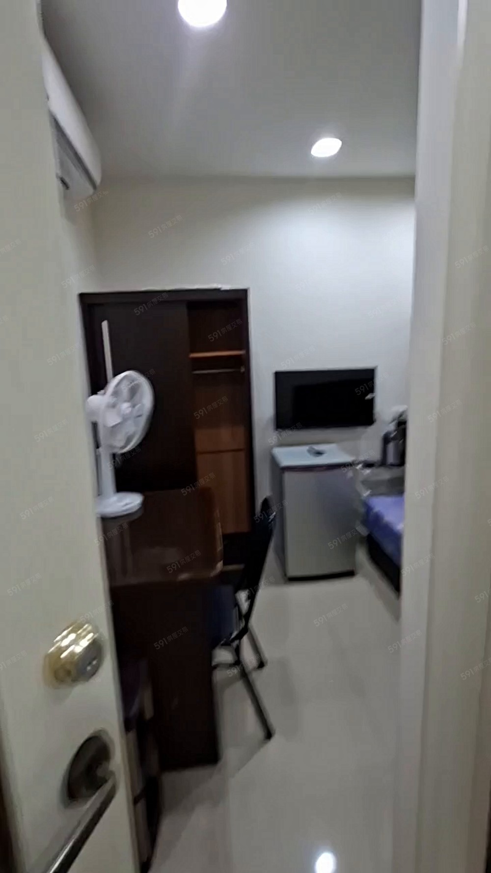 板橋💥便宜套房💥可租補💥拎包入住💥生活機能佳限男性 - Image 1