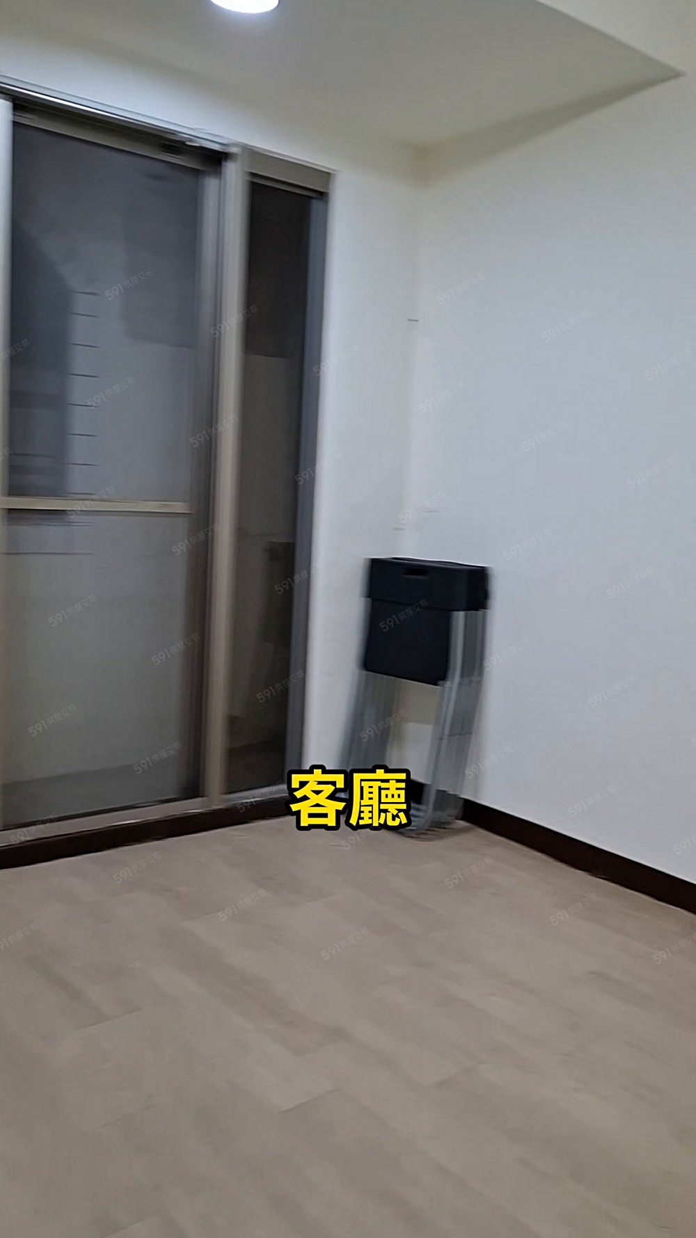 板橋埔墘家樂福三房公寓 - Image 1