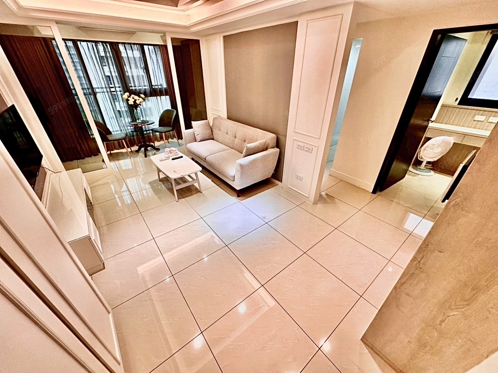 JR炸裂稀有釋出百萬精裝🔥近新光秋紅谷絕美大2房✅浴缸平車 - Image 1