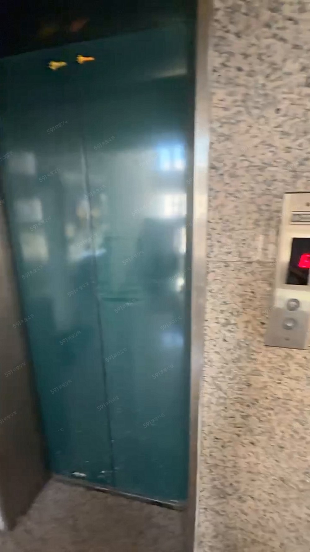 正站前2房電梯華廈/可補助/陽台獨洗 - Image 1