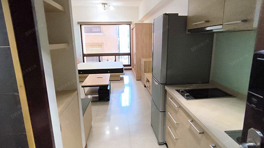 獨家專任紐約上城美妝屋