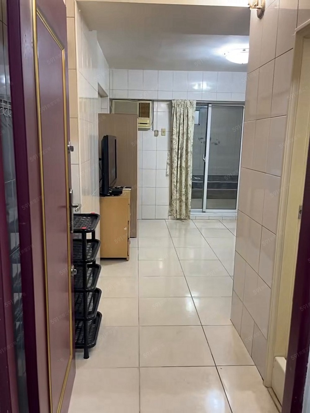 鳳山車站捷運商圈~健康套房~商圈夜市美食多,生活機能佳好停車 - Image 1