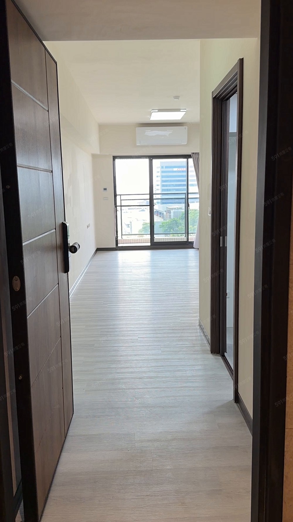 興大之櫻|面河畔全新三房平面車位|可租補|需公證 - Image 1