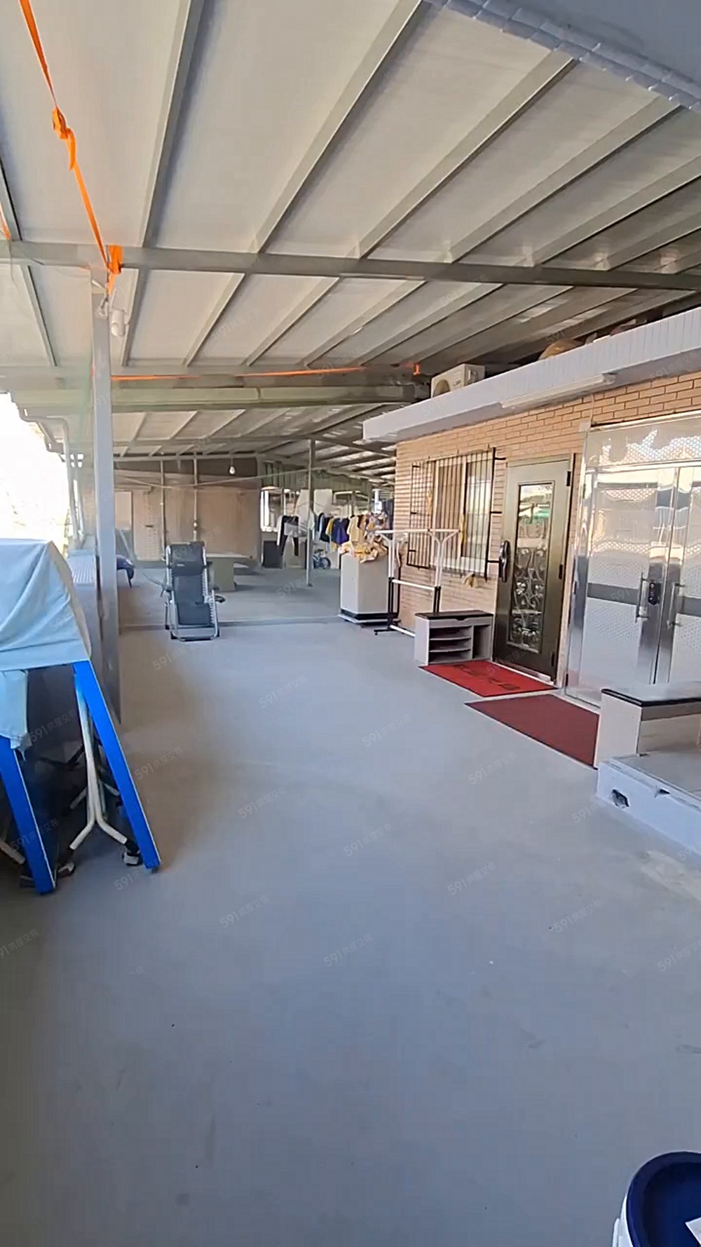 板橋運動中心◆採光套房🌈全新裝潢大露台🌈代收垃圾 - Image 1