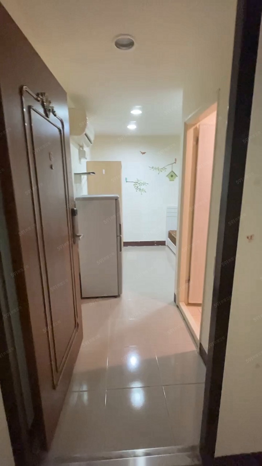 洽洽好租🏡經國大業電梯免追有飲水機 - Image 1