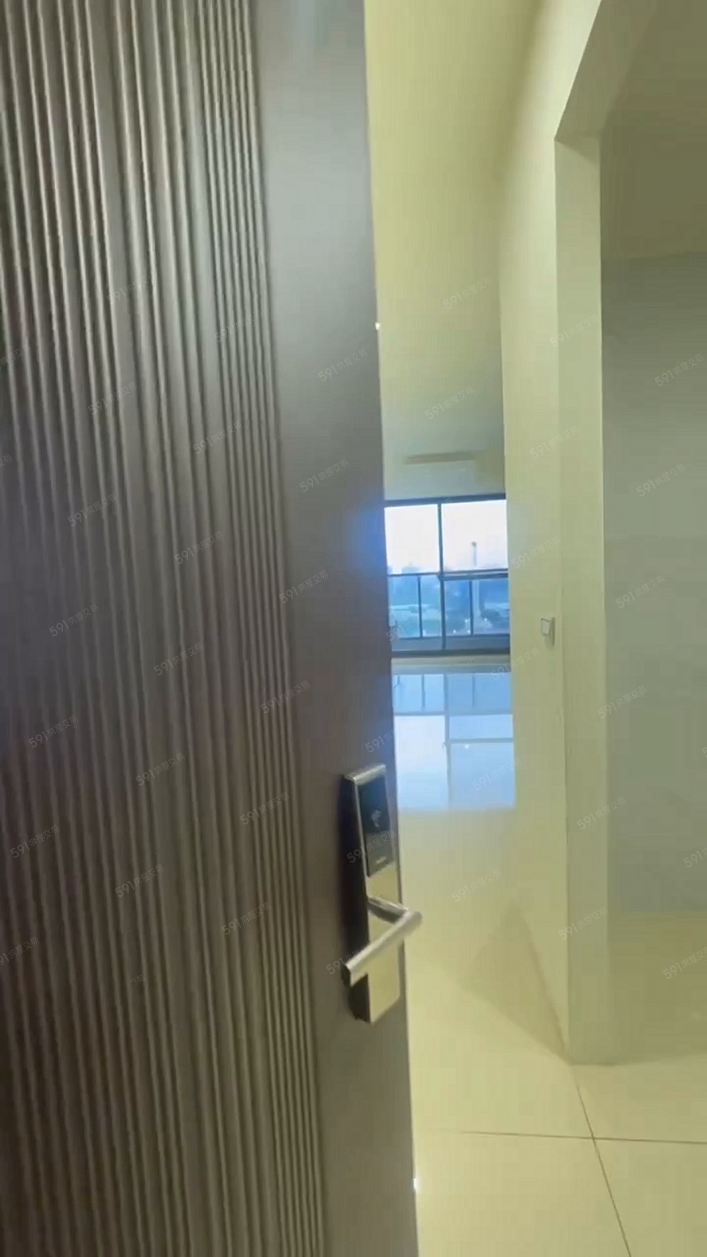 距竹東車站5分,30秒上68快速道路,全新出租臻研臻邸視野戶 - Image 1