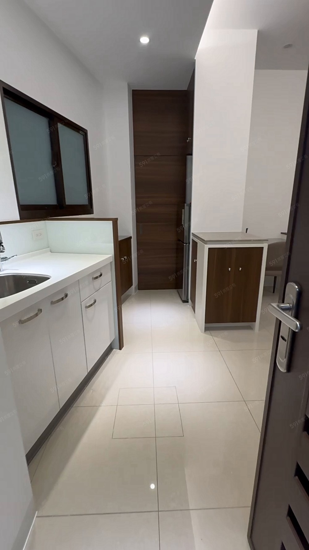 板新🌟超大空間🌟大露台🌟全新裝潢/流理台/獨立電表 - Image 1