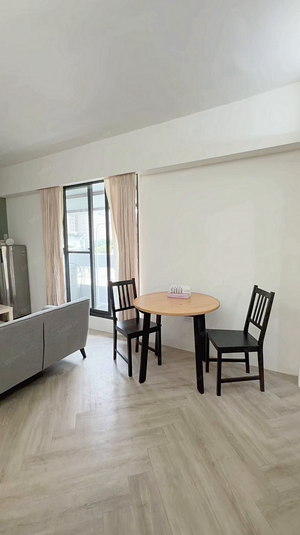 公寓爬梯文青風格大間一房一廳 - Image 1