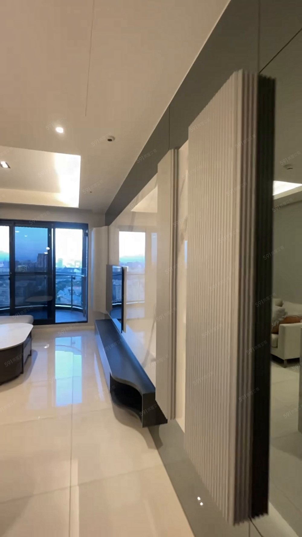 精銳fun未來🏠精裝系統三房全配視野戶/雙平車連號可租 - 591租屋網 - Image 1