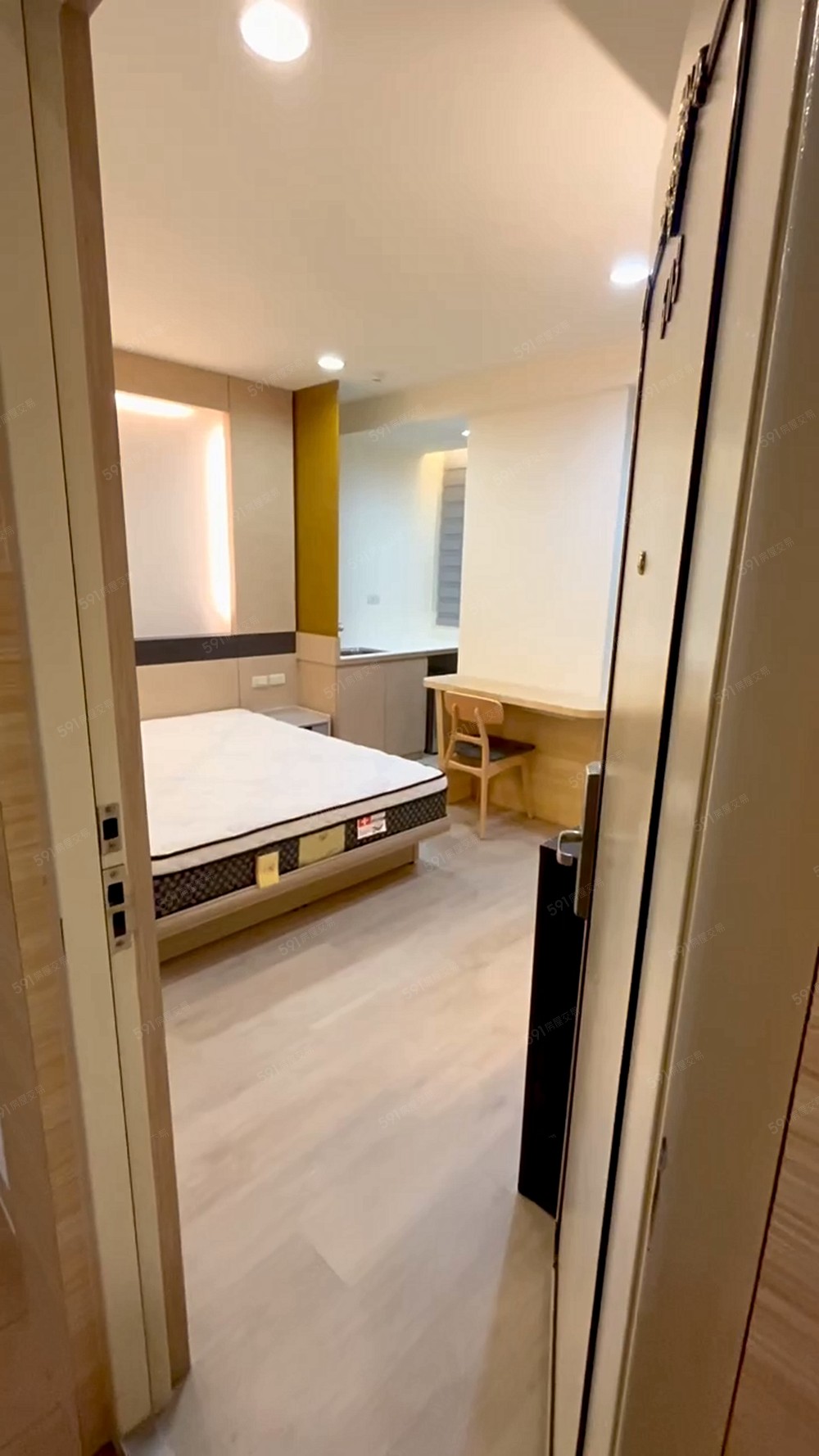 台北橋/裝潢精美採光通風/乾濕分離獨洗曬/家具齊全垃圾代收/ - Image 1