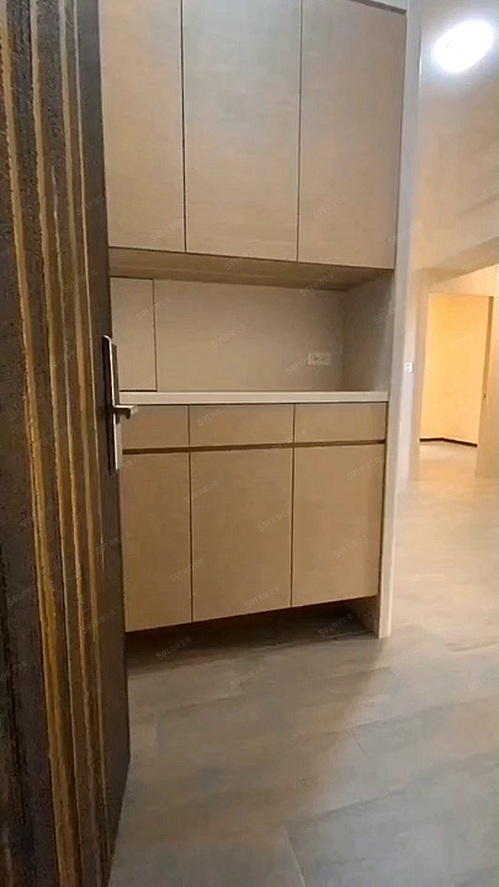 藏新幸福~捷運~全聯旁~2房車 - Image 1