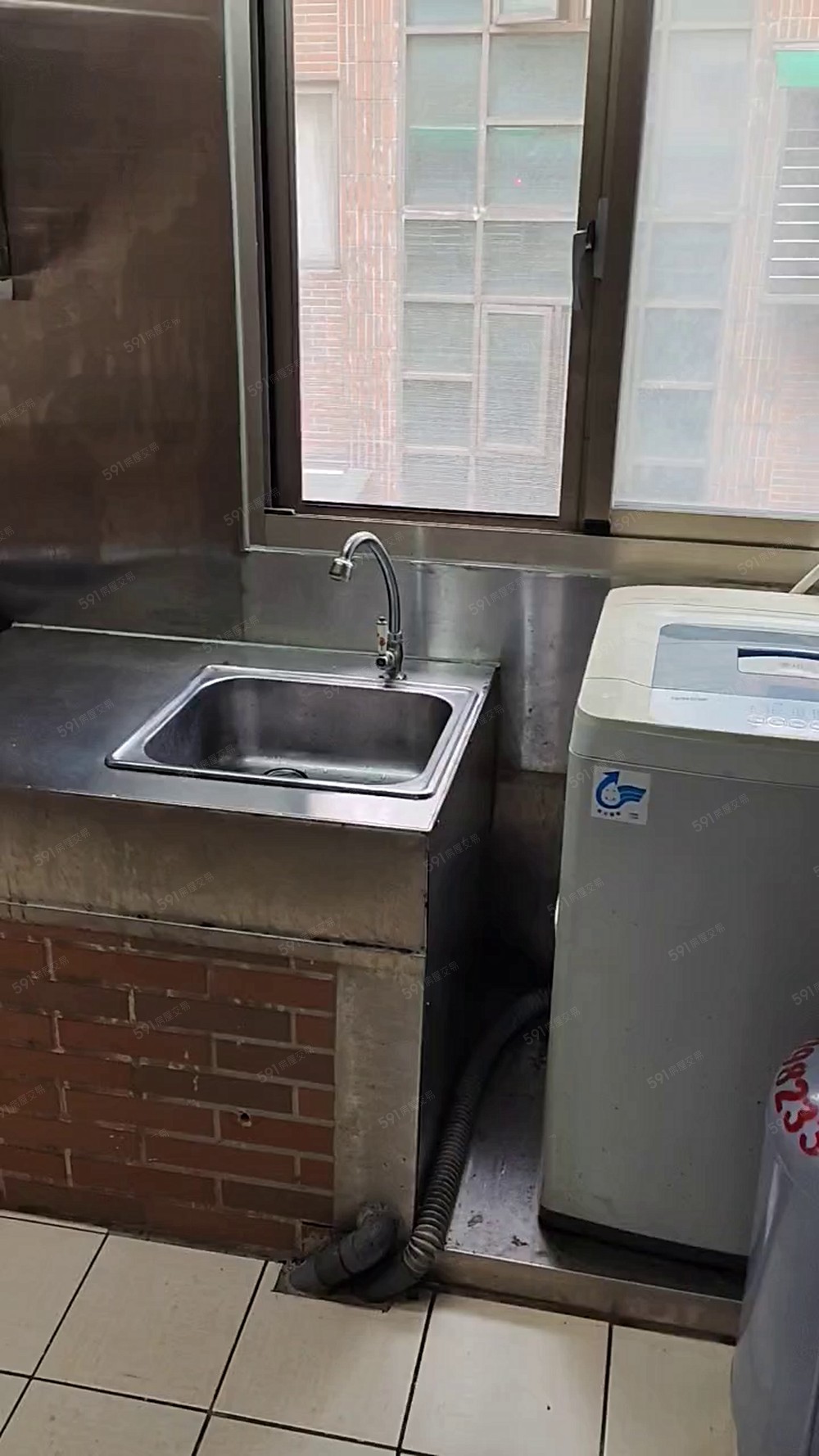 小廚房,心房套房出租泰山明志路 - Image 1