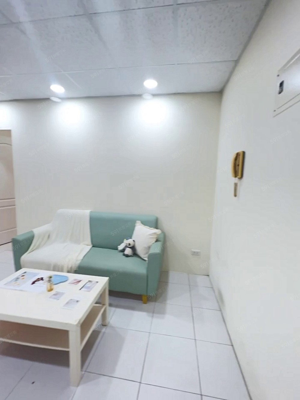 景平❣️可租補可貓大空間/全新裝潢傢俱齊全/採光通風超大陽台 - Image 1