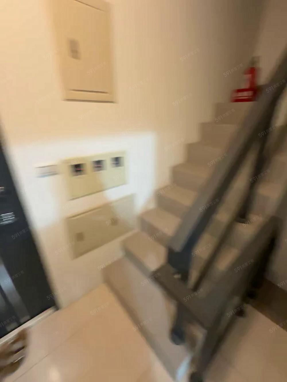 🍰可租補🍰流理台🍰陽台獨洗曬🍰衛浴開窗🍰沙發🍰 - Image 1